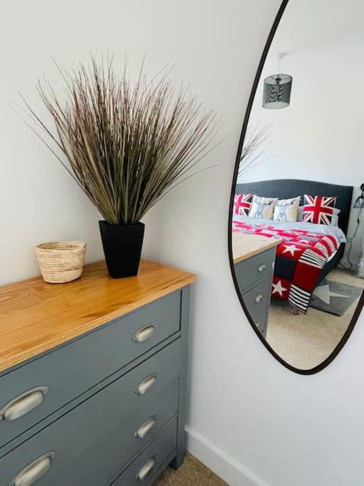 Stunning! Beautiful Contemporary Property In Holt, Norfolk Холт Экстерьер фото